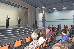 В Год педагога и наставника на АПЗ впервые прошла церемония чествования лучших наставников завода